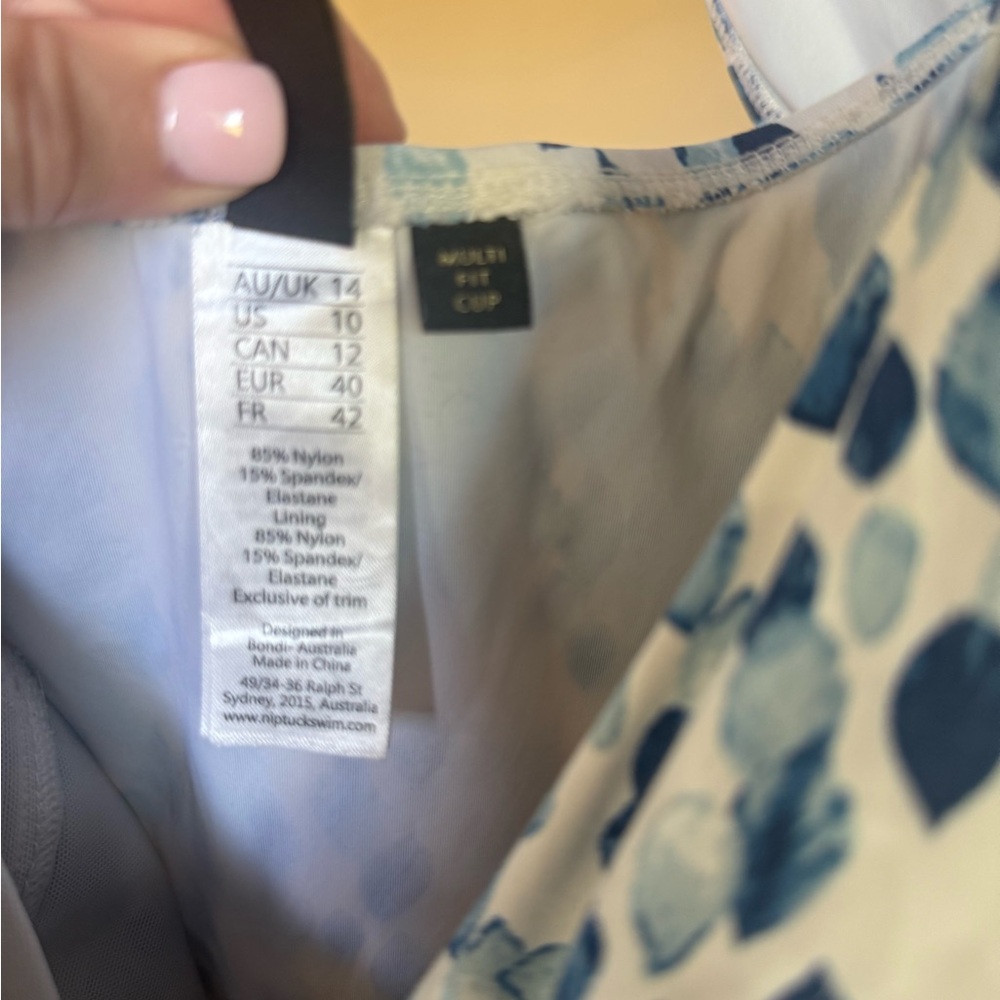 Nip/Tuck Blue and White Print tankini Swimsuit Set - Picture 4 of 4